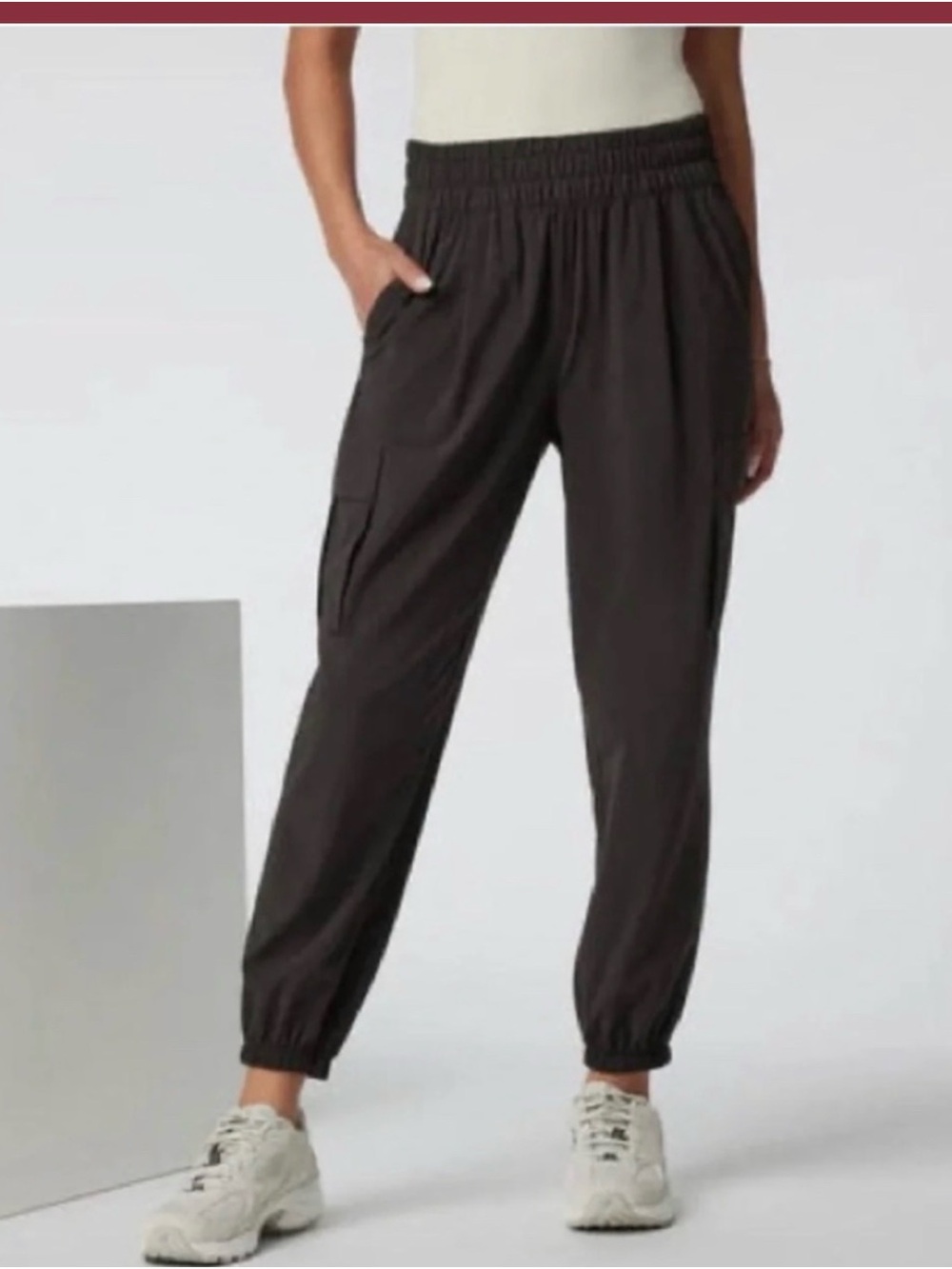 Vuori Dark Gray Elastic Waist Cargo Joggers